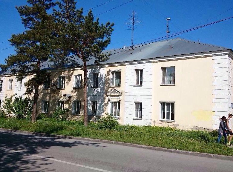 Холидей новосибирск. Улица маяковского, дом 16. Маяковского 24 новосибирск. Маяковского 20 краснокамск. Холидей классик новосибирск.