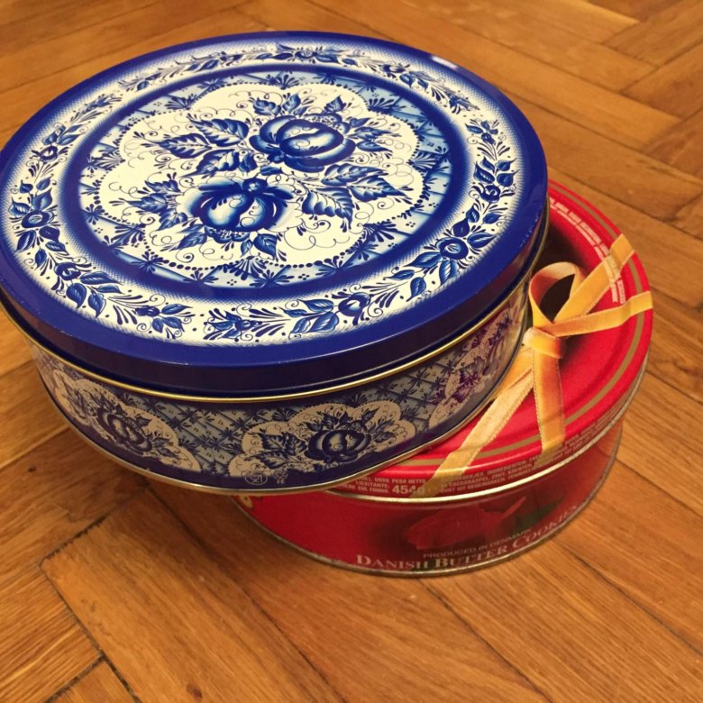 Коробка из под печенья. Коробочка для ниток печенья. Коробка из под печенья. Коробка картонная из под печенья. Жестяные коробки купить.