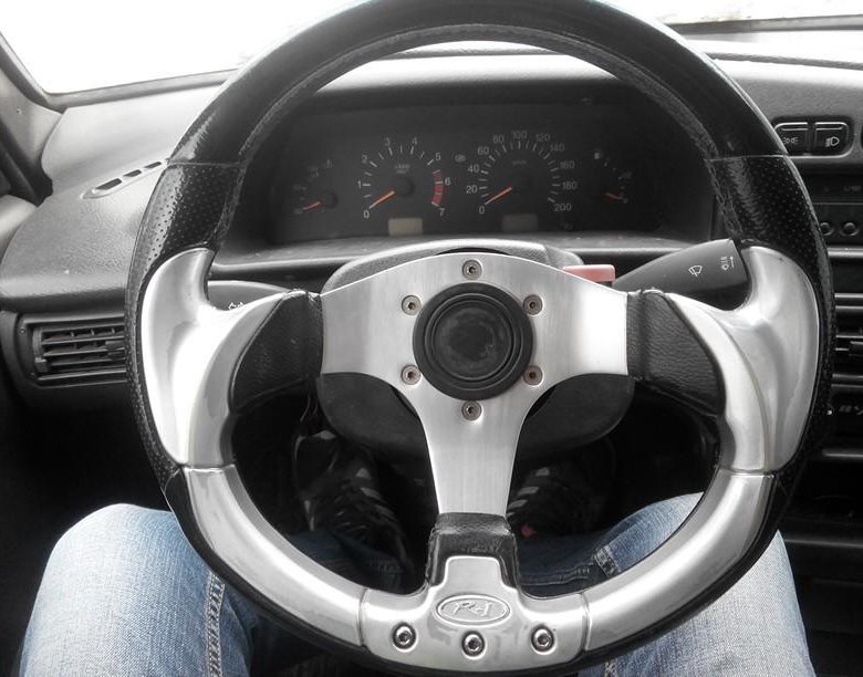 2114 руль sport extreme. спортивный руль r1 sport. спортивный руль ваз. спорт руль на ваз 2110. руль r1 sport для ваз.