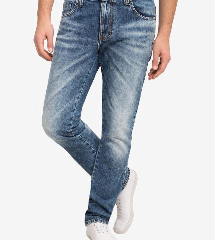 Мужские джинсы распродажа. Gloria Jeans джинсы мужские. Gloria Jeans мужская одежда.