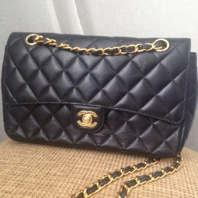 Сумка шанель реплика. Серийный номер сумки chanel. Сумка шанель оригинал. Atmosphere сумки. Сумка женская шанель серый цвет.