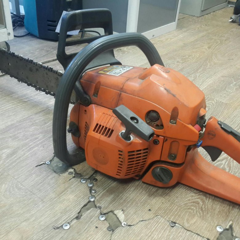 Пила хускварна 345. Бензопила хускварна 345e. Хускварна 345 китай. Husqvarna 345. Бензопила husqvarna 250.