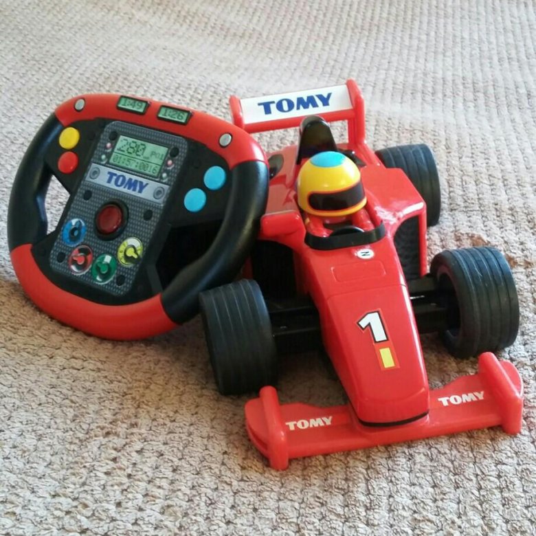 Машинка tomy t8820. Игрушка заводная машинка для детей. Машинка с языком. Игрушки для малышей фирмы tomy. Takara tomy железная дорога.