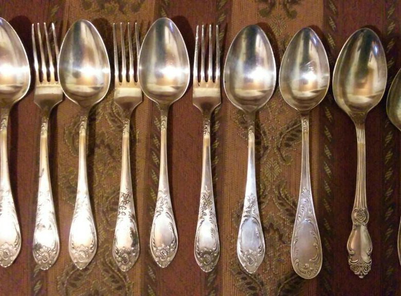 продать мельхиоровые приборы. B. P. продать мельхиоровые приборы. P 1884.