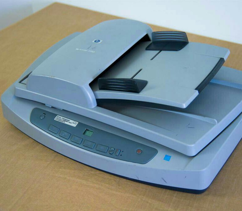 Сканер scanjet. Сканер HP Scanjet 5590c. HP 5590 сканер. HP Scanjet Scanner 5590 w/adf. Сканер HP Scanjet 5590c Color Scanner.