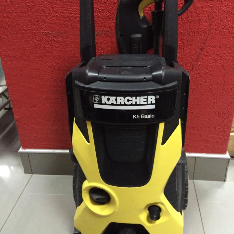 Karcher k basic. Karcher k 5 Basic. Мойка высокого давления Karcher k 5 Basic. K5 Basic Karcher подставка. К5 Басик.