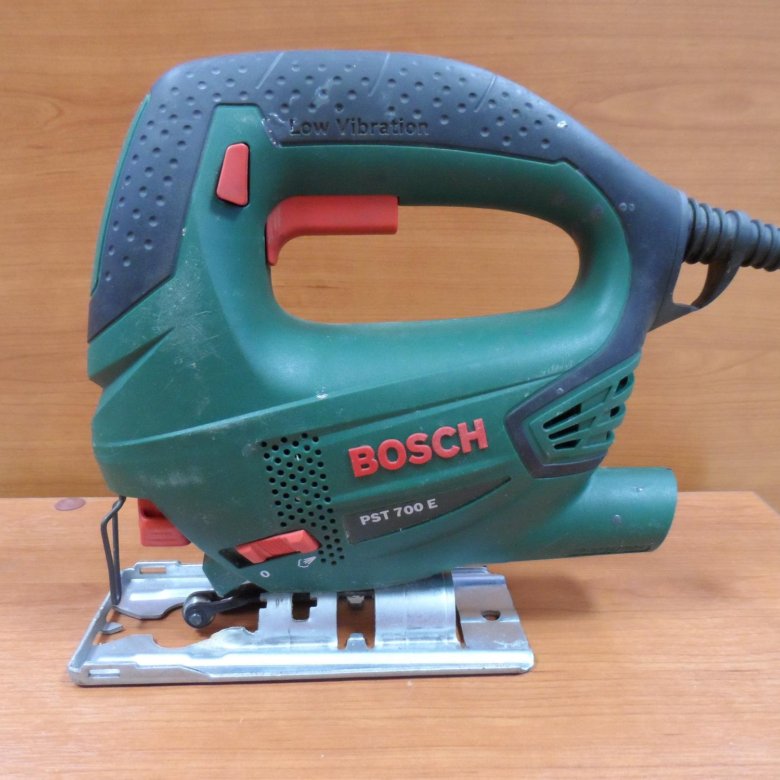 Лобзик bosch 700. Лобзик PST 700 E. Лобзик бош 700. Лобзик Bosch 70764. Лобзик бош Леруа Мерлен.