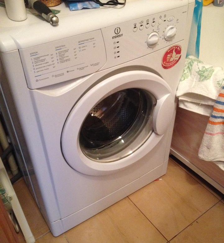 Индезит висл 102. Стиральная машинка индезит wisl 102. Стиральная машинка индезит wisl 102. Индезит wisl 102. Wisl 62.