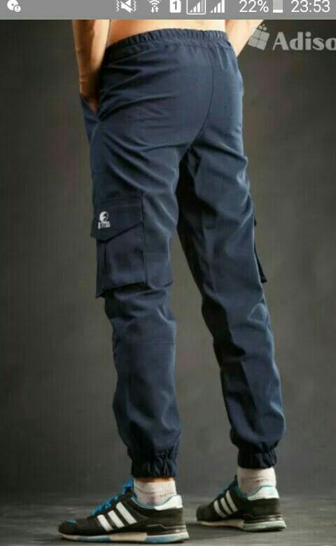 Штаны карго hard times. Штаны карго fear of god. Hard times карго штаны песок. Шорты карго мужские зауженные. Жесткие штаны.