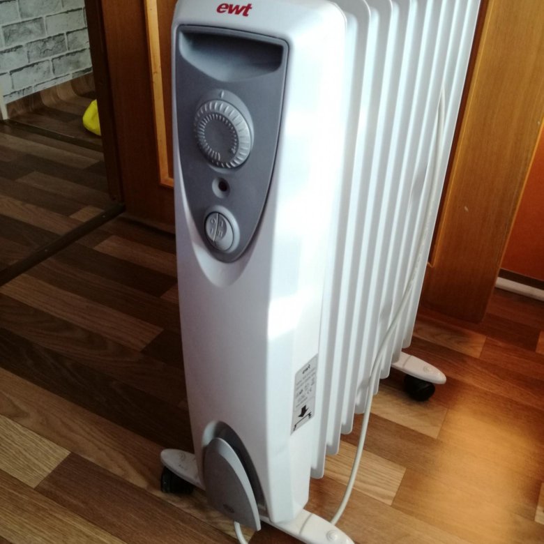 Обогреватель ewt. Масляный радиатор ewt noc 742. Обогреватель масляный немецкий ewt. Колесики для масляного обогревателя ewt. Масляный обогреватель ewt germany.