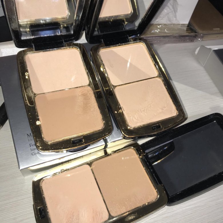 пудра живанши компактная матирующая с бронзатором. пудра chanel 3in1 make-up. пудра тройная. пудра 3ina the compact powder. пудра 03.