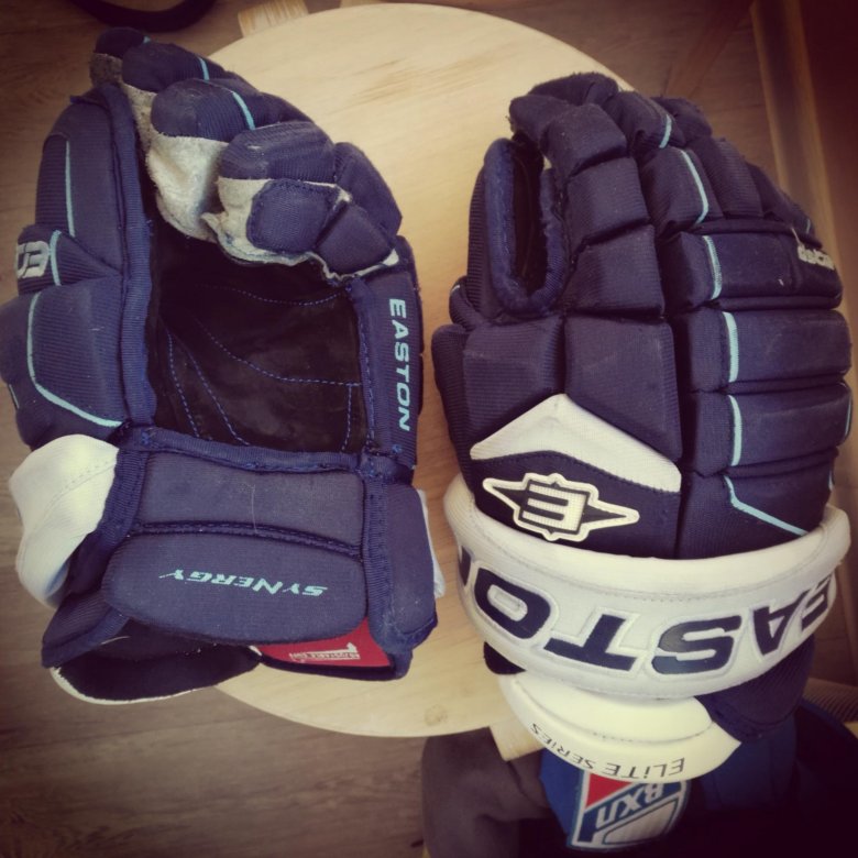 Easton Synergy EQ50 Hockey Glove 