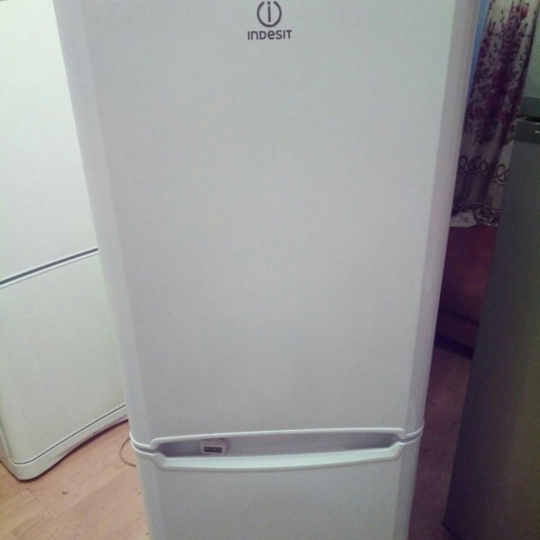 Холодильник индезит двухкамерный модели. Холодильник Индезит 185 см ноу Фрост. Холодильник Индезит no Frost двухкамерный. Холодильник Индезит двухкамерный ноу Фрост 185 см.