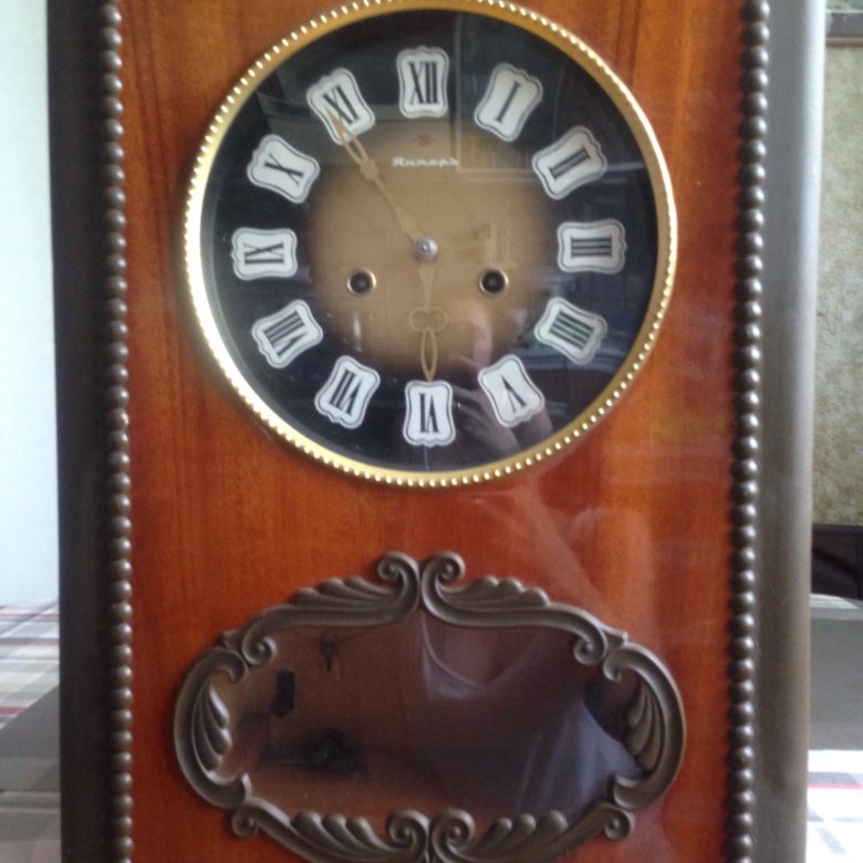 Настенные часы янтарь цена. Настенные часы янтарь с боем гр 2.810.015. Часы янтарь с боем 1969. Часы янтарь кварц. Часы янтарь электромеханика.