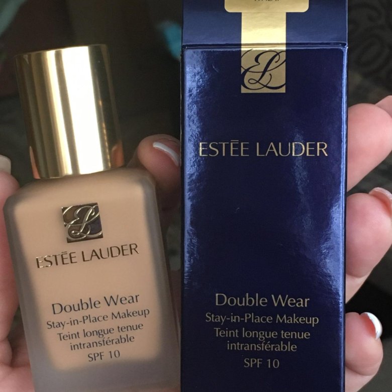 Double wear тональный. Оригинальный тональный крем Эсте лаудер. Estee Lauder тональный оригинал и по оригинал. Estee Lauder Double Wear тональный оригинал и подделка.