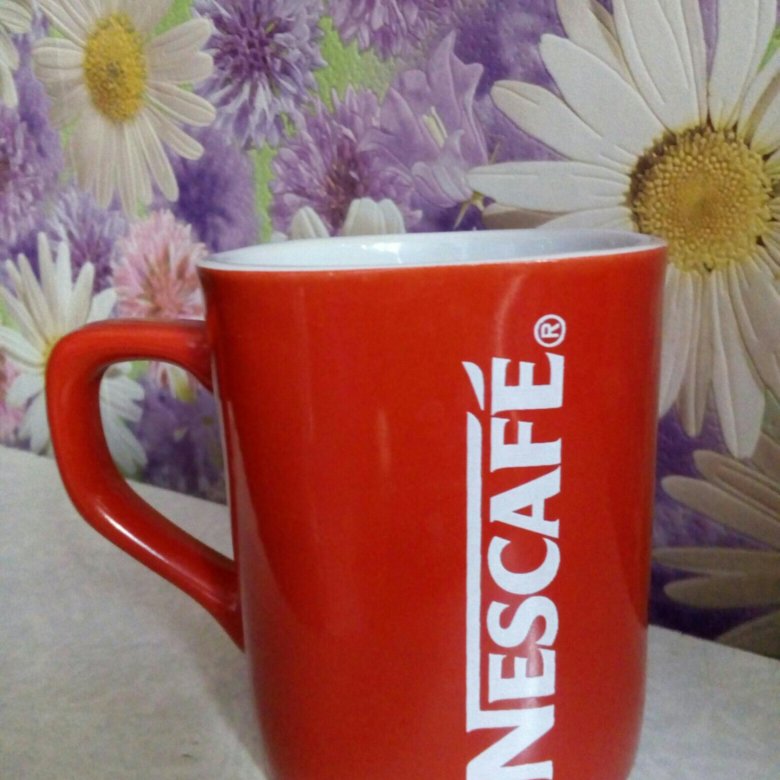 Кружка нескафе. Красная Кружка Нескафе 400. Кружка Nescafe красная. Кружка Нескафе красная большая. Кружка Nescafe 450 мл.