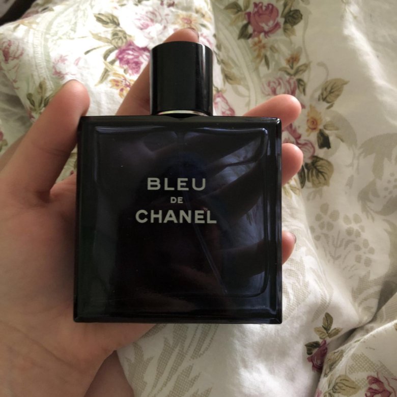 Мужской аромат шанель блю. Блю де Шанель мужские духи. Духи Blue de Chanel. Блю де Шанель тестер. Шанель бле де 100 мл.