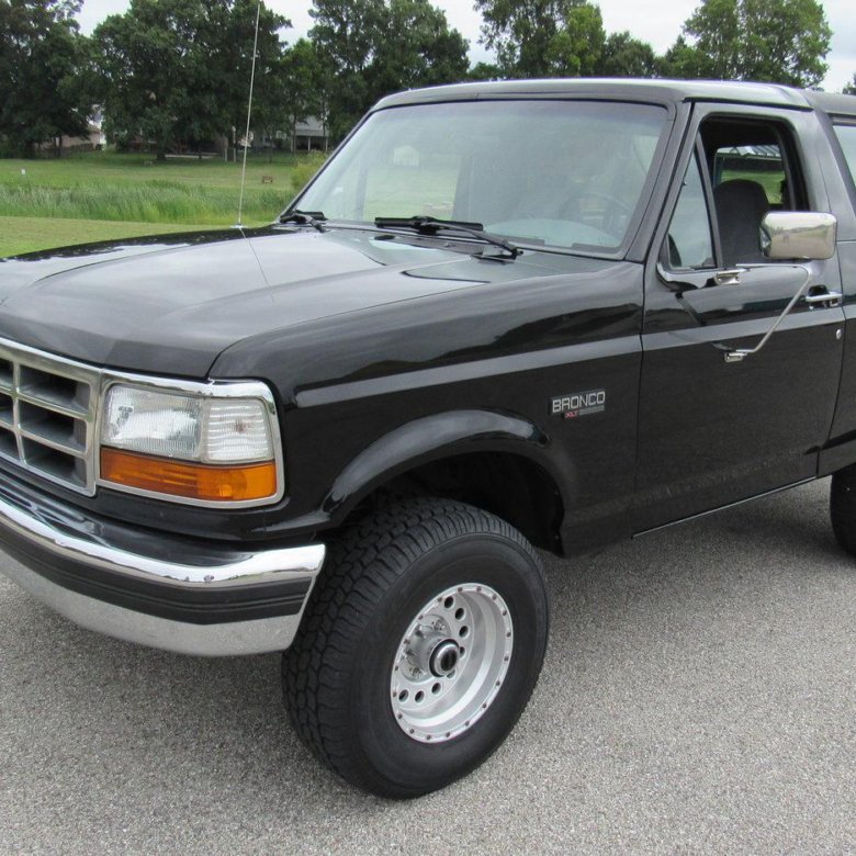 Ford Bronco 94