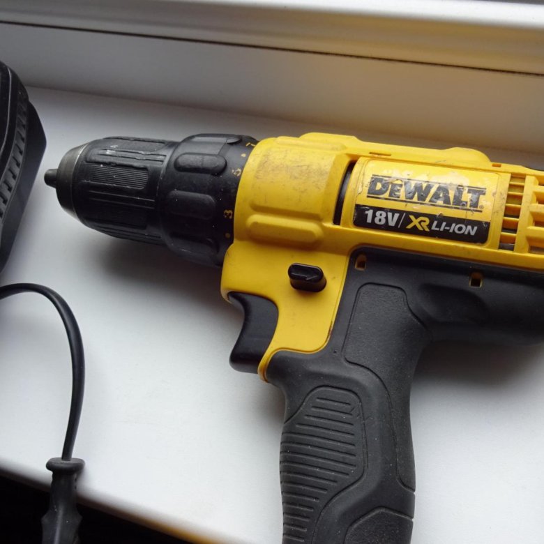 Dewalt dcd771 ks. DEWALT 771 KS. Dcd771-KS. Шуруповёрт аккумуляторный ДЕВОЛТ 18 вольт. ДЕВОЛТ DCD 771 KS запчасти.