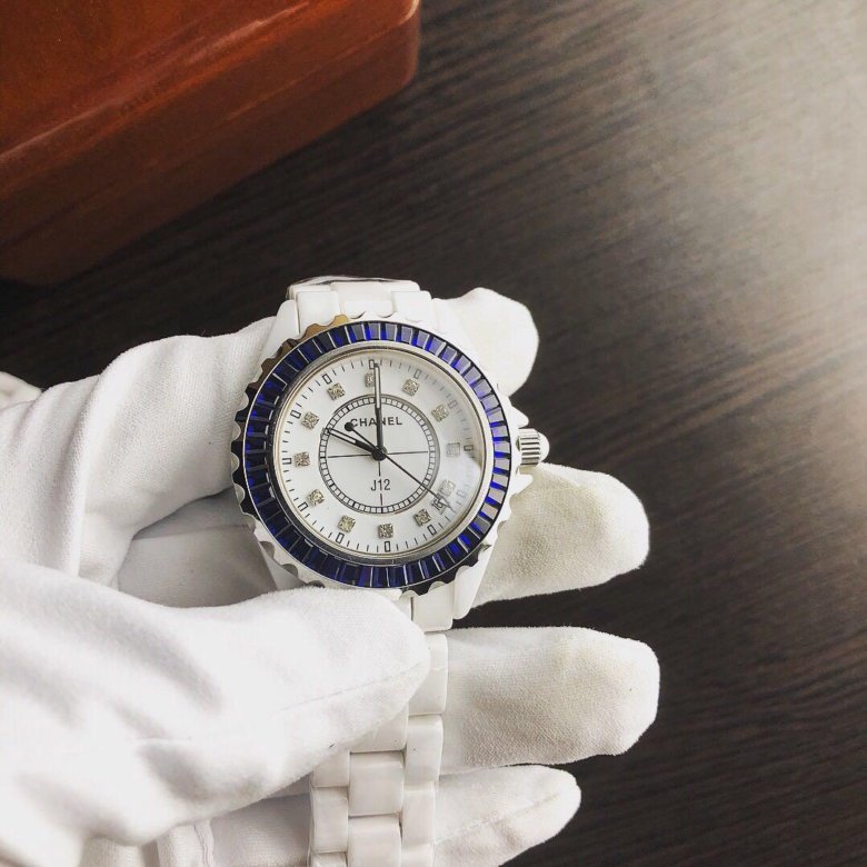 Как продать часы chanel. Часы chanel j12. chanel часы женские j12. шанель j12 с 12 камнями. часы шанель женские 2025.