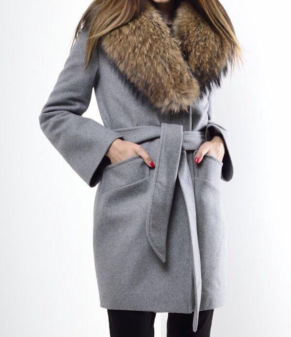 пальто с воротником из меха. пальто с меховым натуральным воротником dsquared2 модель s73aa0084. пальто женское elvi radbe market с меховом воротником. авито пальто женское с мехом. приталенное пальто с меховой опушкой.