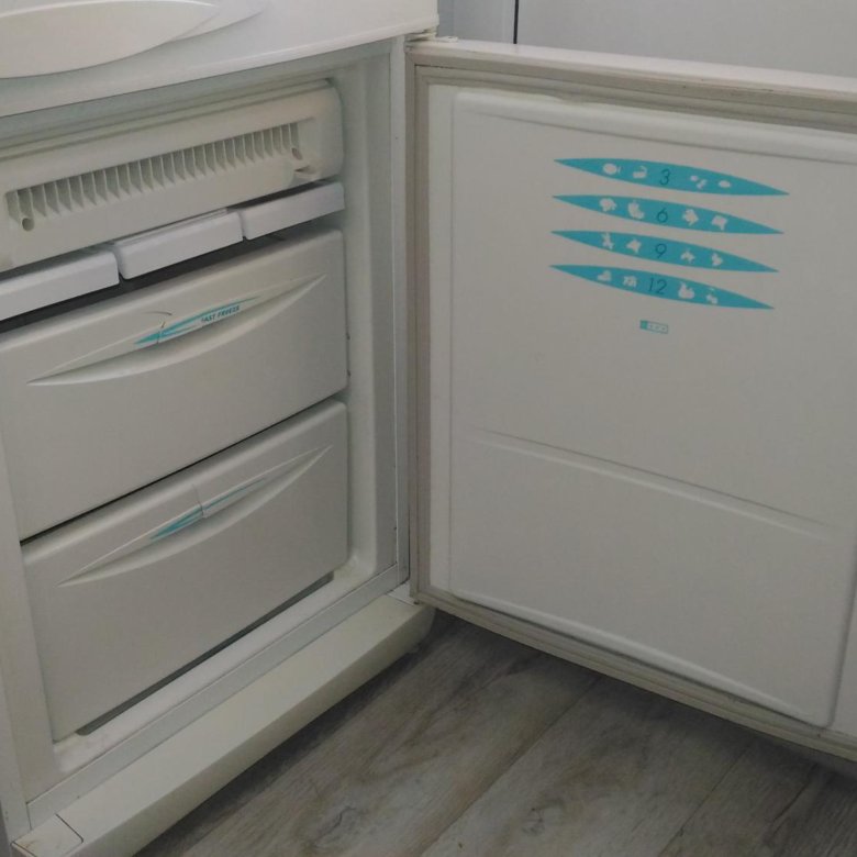 Холодильник стинол двухкамерный ноу фрост. Холодильник stinol no frost. Stinol no frost. Stinol 110q. Stinol no frost.