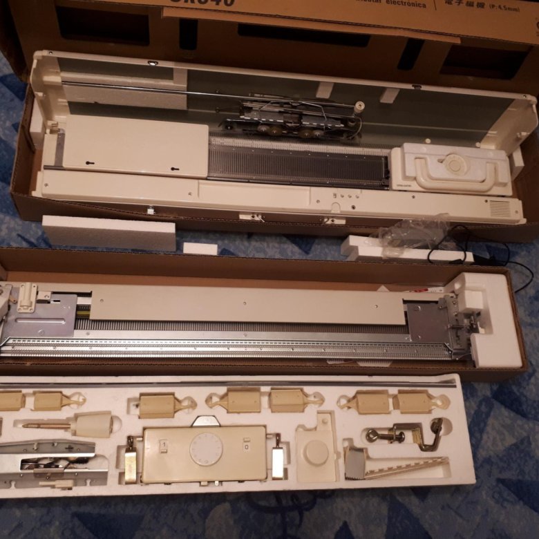 Вязальная машина silver reed sk840/srp60n. Вязальная машина silver reed sk840/srp60n. Silver reed 840 вектор. Вязальная машина двухфонтурная 5 класса сильвер 840. Вязальная машина silver reed sk840/srp60n.