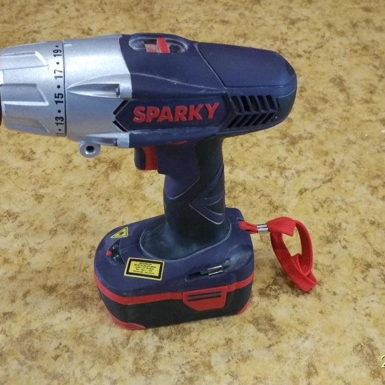 Дрель sparky 201. Дрель sparky bur2 350e. Дрель ударная sparky bur2 350e. Шуруповерт спарки 14 вольт. Дрель sparky 201.