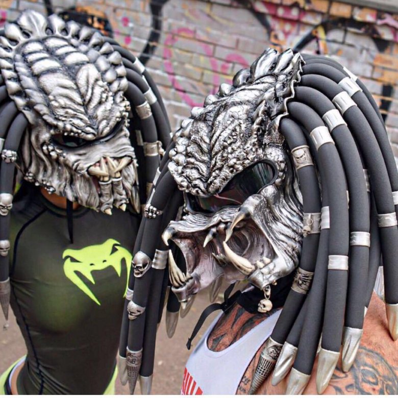 Predator Helmet Moto