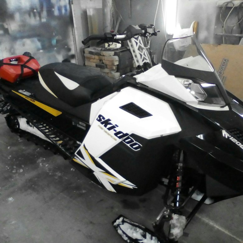 РЎРЅРµРіРѕС…РѕРґ Ski Doo Renegade 1200