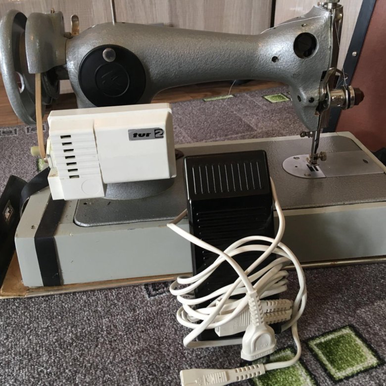 привод для швейной машинки чайка tur 2. швейная машинка aspa tur 2 производитель. немецкая швейная машинка веритас. швейная машина tur 2 9107pleiba ddr. швейная машинка aspa tur 2 производитель.