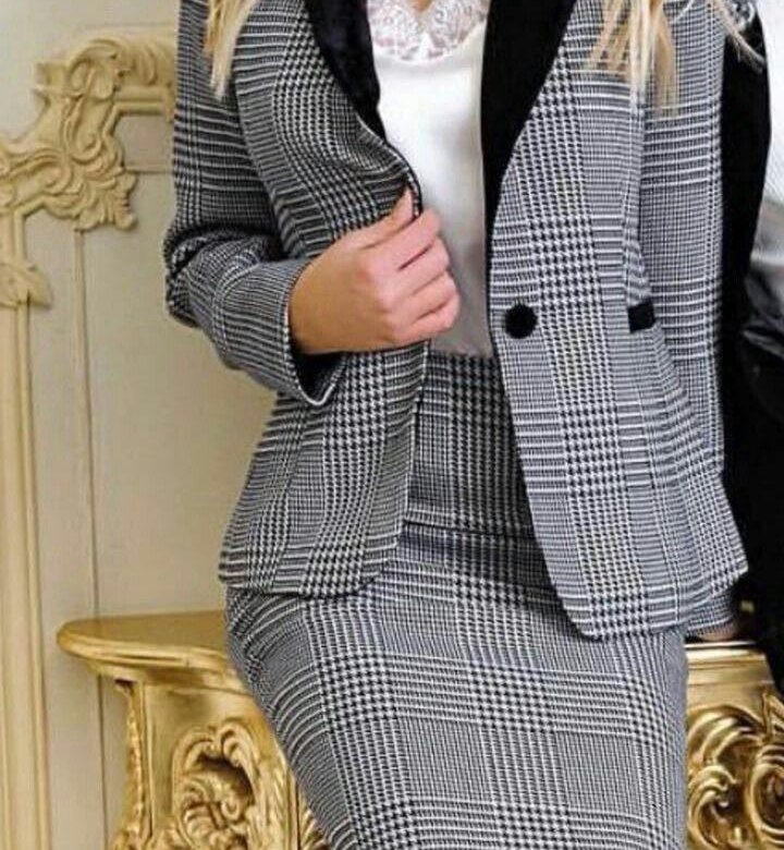 Костюм женский юбка пиджак