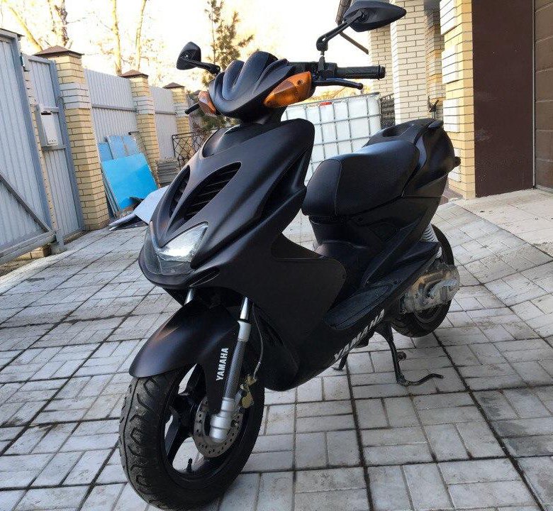 Yamaha Aerox черный