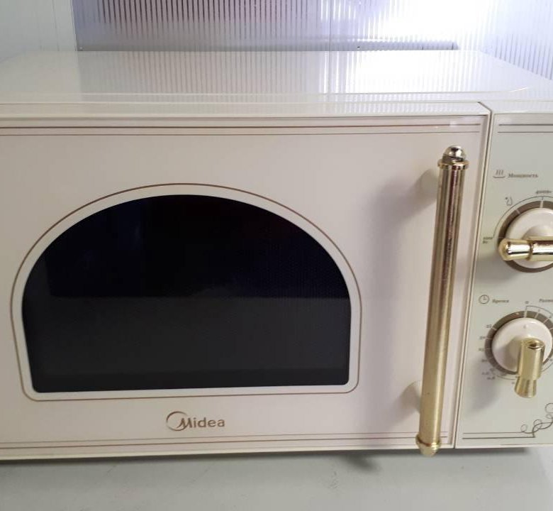 Печи медиа. Микроволновая печь Midea mm820cj7-b3. Midea mg820cj7-i2. Микроволновая печь слоновая кость Midea mm820sg7. Микроволновая печь Midea mm820cj7-i3 кремовый без поворота.