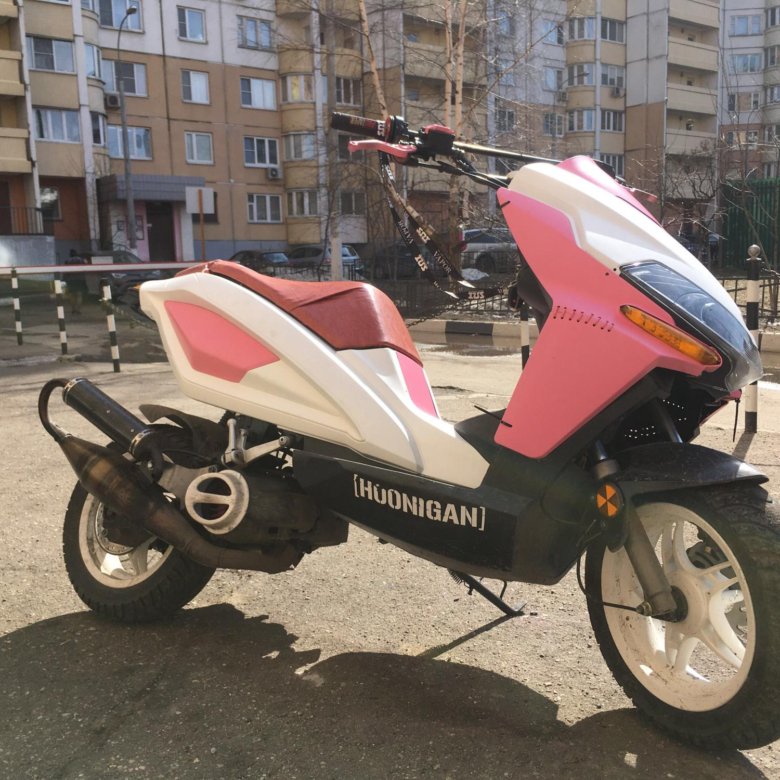 Стелс бенелли скутер arrow 100. Benelli arrow 100. Stels arrow benelli 100. Скутер бенелли arrow 100. Скутер стелс арров 100.