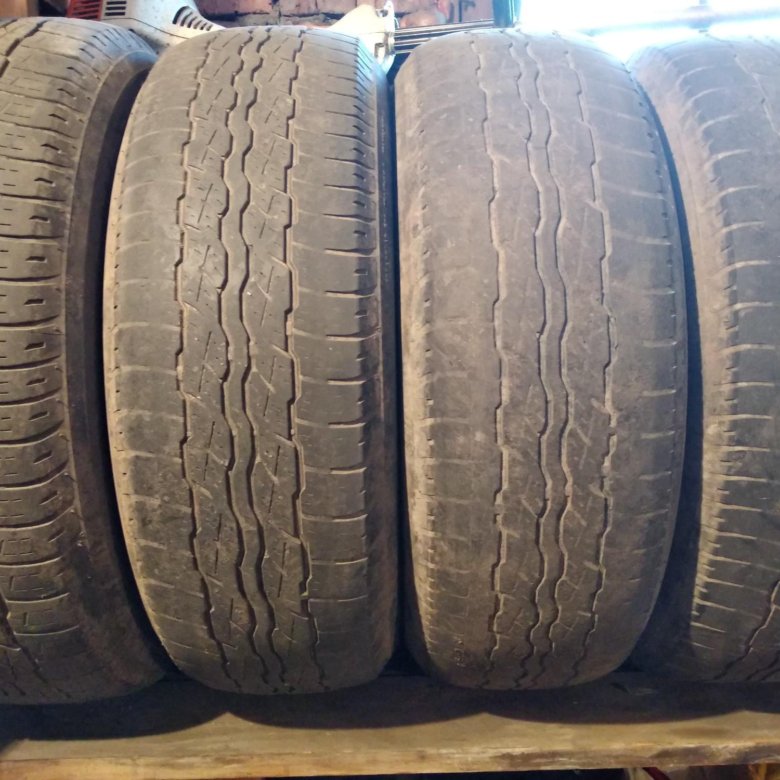 Бриджстоун иркутск. Бриджстоун иркутск. Bridgestone стиль. Бриджстоун er300. Bridgestone blizzak dm-v1.