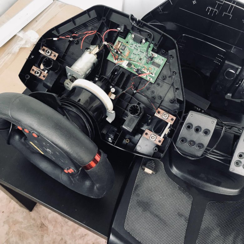 Logitech momo racing схема