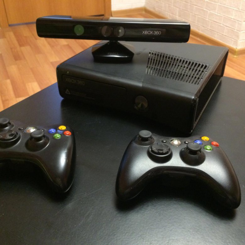 Купить приставку xbox 360. Xbox 360 Slim. Игровая приставка Xbox 360 250 GB. Xbox 360 2014. Xbox 360 Slim белый.