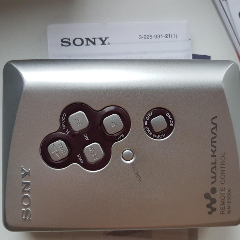 Авито самара сони. Sony Walkman кассетный. Sony Walkman кассетный ex. Sony Walkman кассетный плеер все модели. Sony wn1000 m4 Silver.