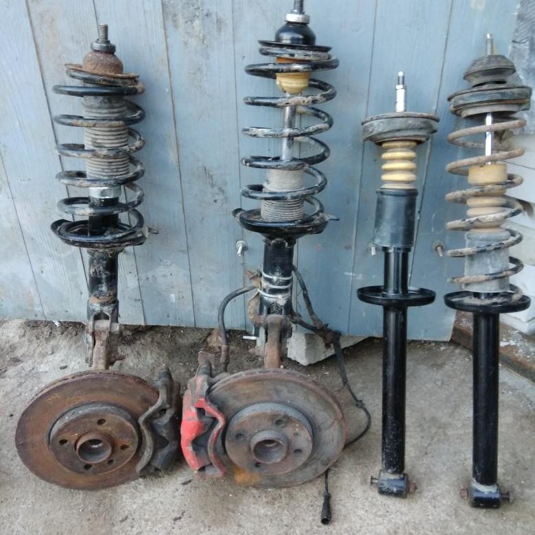 задняя стойка golf 2 syncro. передняя стойка гольф 4. стойки golf 5 на golf 4. 6. картридж стойки гольф 2.