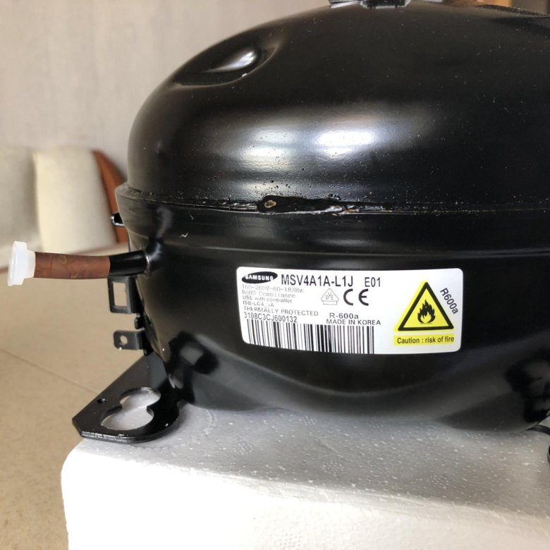 Мотор на морозильную камеру. Компрессор samsung tm1500. Компрессор самсунг md4a1q-l1u2. Компрессор самсунг md4a1q-l1u2. Компрессор для холодильника самсунг.