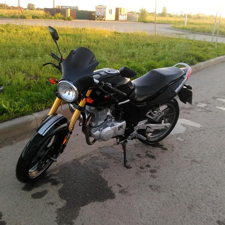 BM motard 250 пластик