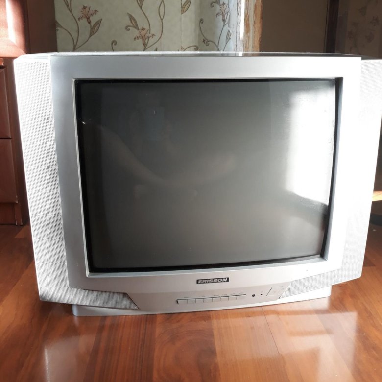 Телевизоры частные объявления. Sharp 14 d1-g. Телевизор Шарп 2005г. Телевизор 90. Телевизор 90х.