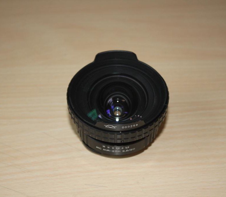 Мир 20 цена. МС мир 20м 20mm 3.5. Зенит мир 20м 20mm f/3.5. MC мир-10а 28 mm f 3.5 KMZ. Мир 20 f3.5.