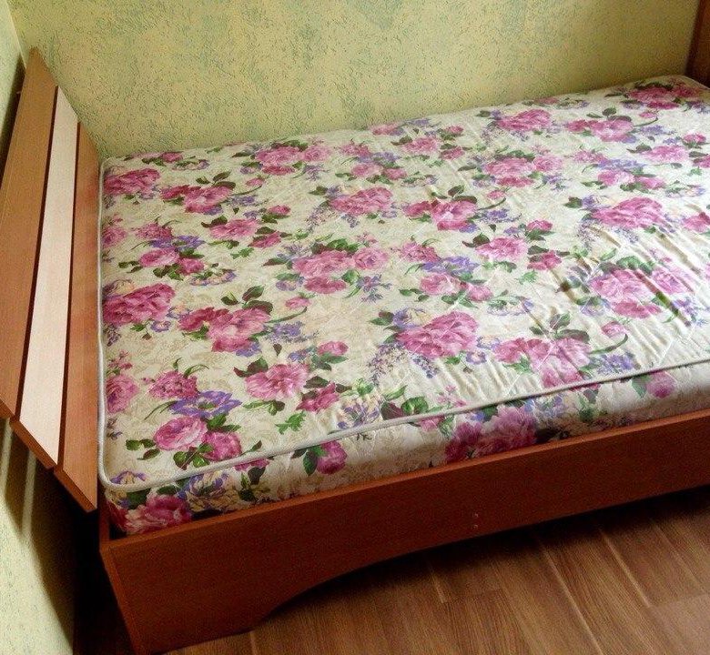 Авито постели. Ангара кровати 1,5 спальные. Кровать 1.5 спальная Размеры купить в Гурьевске Кемеровской области. Цены на кровати 1.5 спальные в Канске. Купить кровать 1.5 Саранск цена.