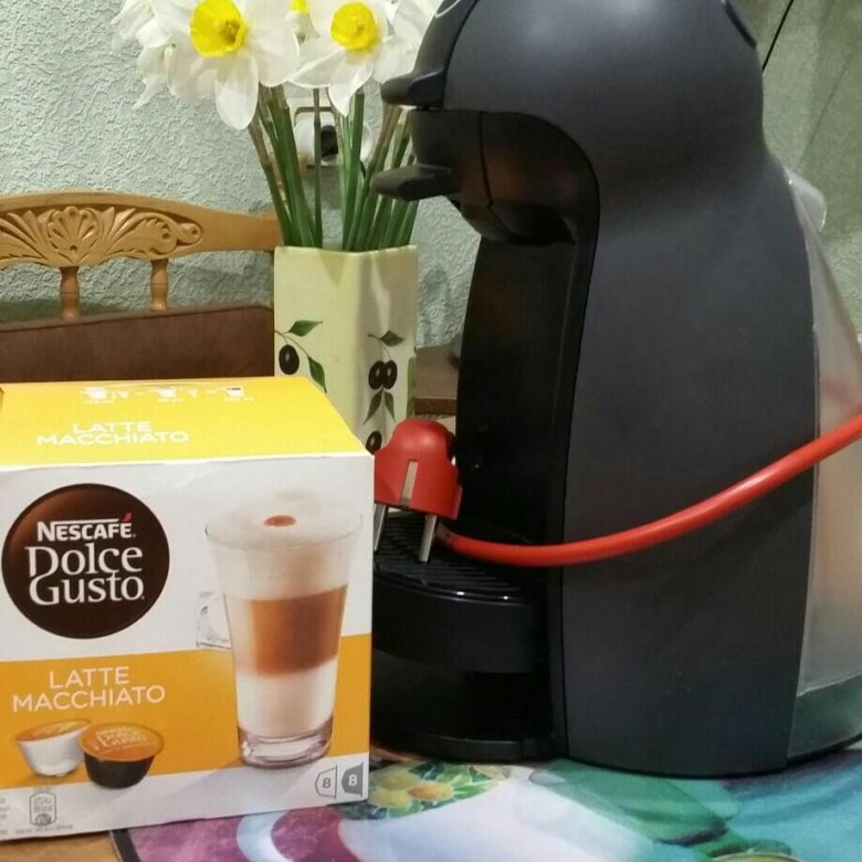 Как пользоваться кофемашиной нескафе густо. Nescafe dolce gusto delonghi. Krups капсульная. Кофемашина nescafe dolce gusto синяя. Кофемашина нескафе дольче густо капсульная инструкция.