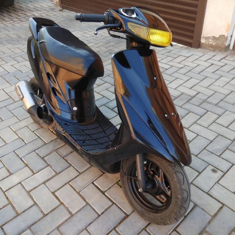 Honda dio 28 zx. Дио 28zx. Скутер Хонда дио 28 ZX. Хонда дио 28. Хонда дио ЗХ.