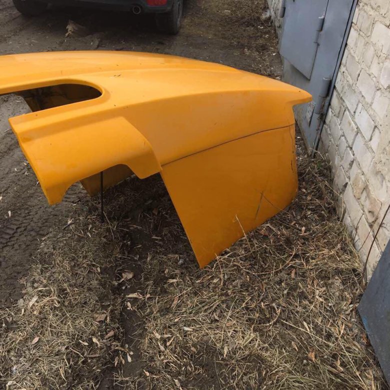 Капот jcb 3cx. Уголок капота jcb 3cx. Боковина капота jcb 3cx. Капот на jcb 3cx 2002. Уголок капота jcb 3cx.