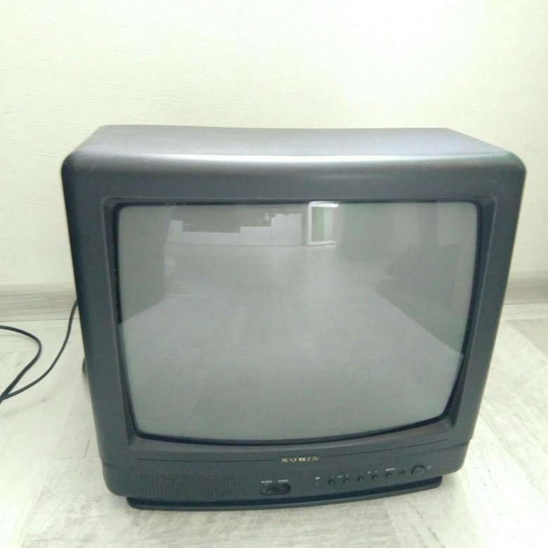 Телевизор рубин купить. Телевизор Рубин маленький. Телевизор Рубин маленький модели. Телевизор Рубин маленький квадратный. Старый телевизор Рубин фото.