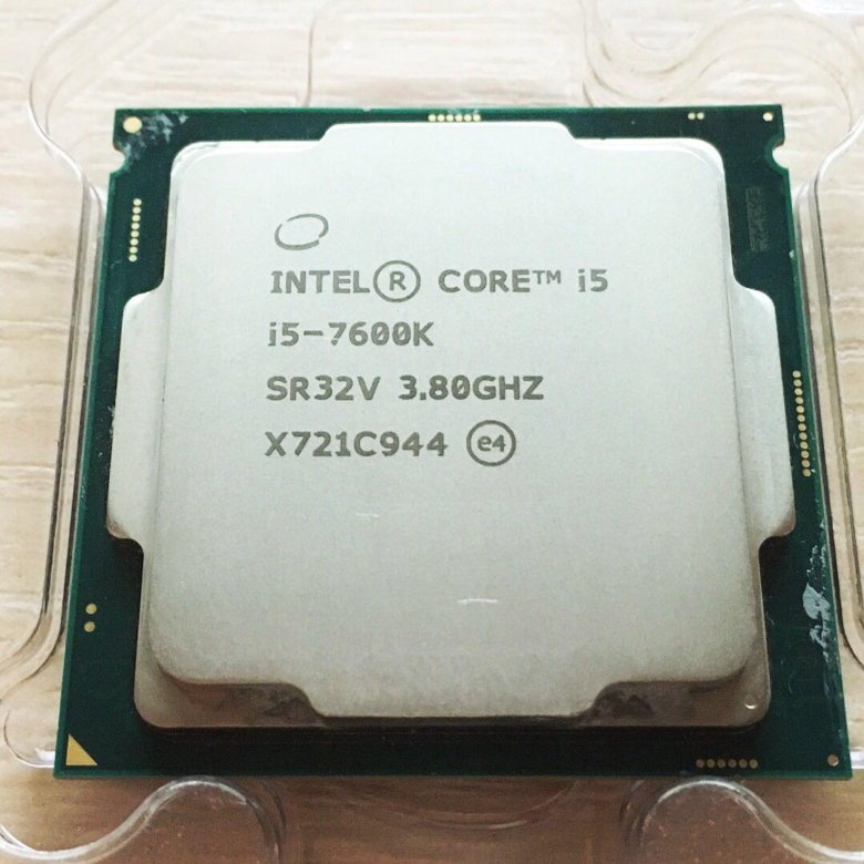 Core i5 7600k. I5 7600k.